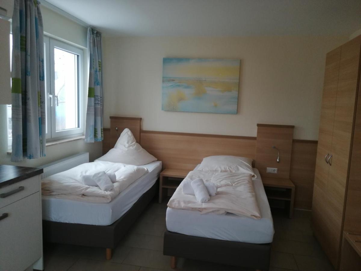 Hotel-Restaurant Zum Baeumle Suessen Екстер'єр фото