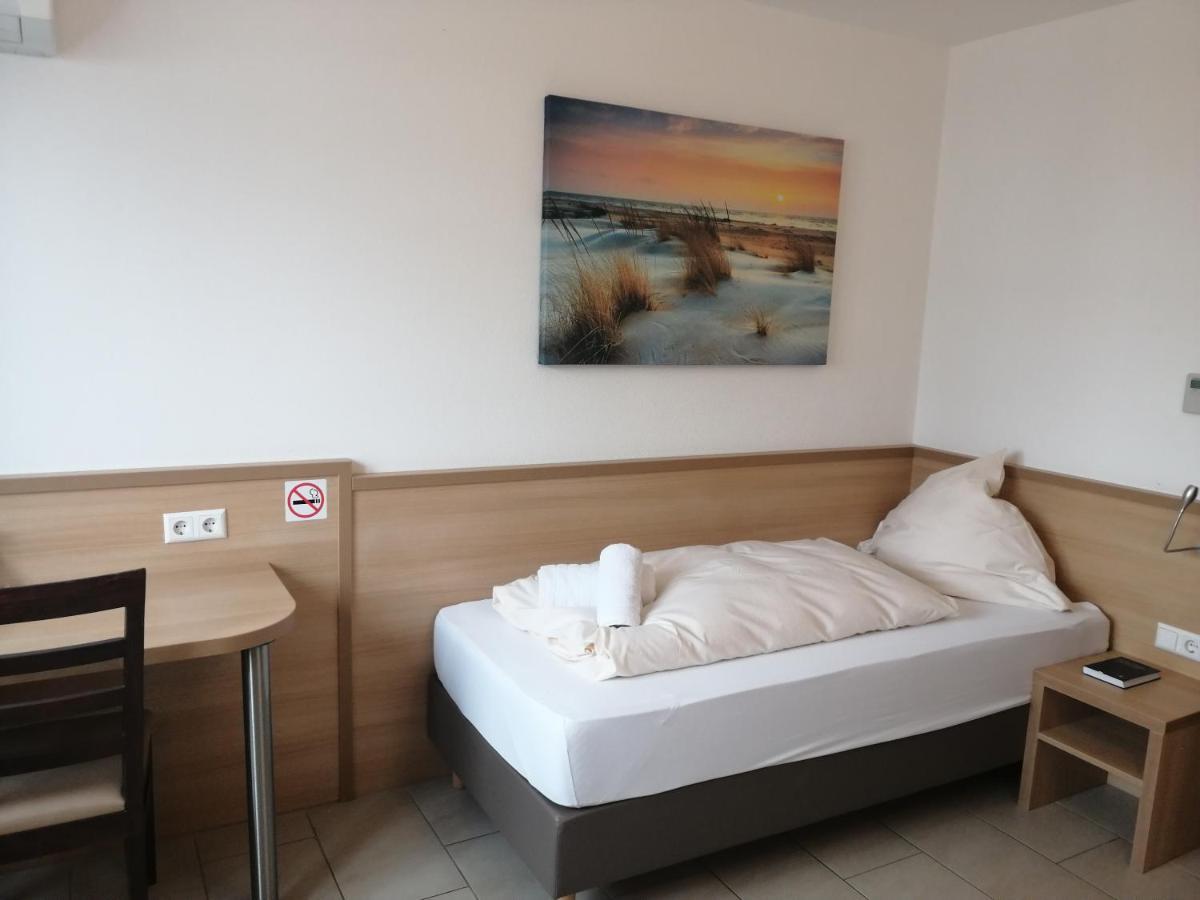 Hotel-Restaurant Zum Baeumle Suessen Екстер'єр фото